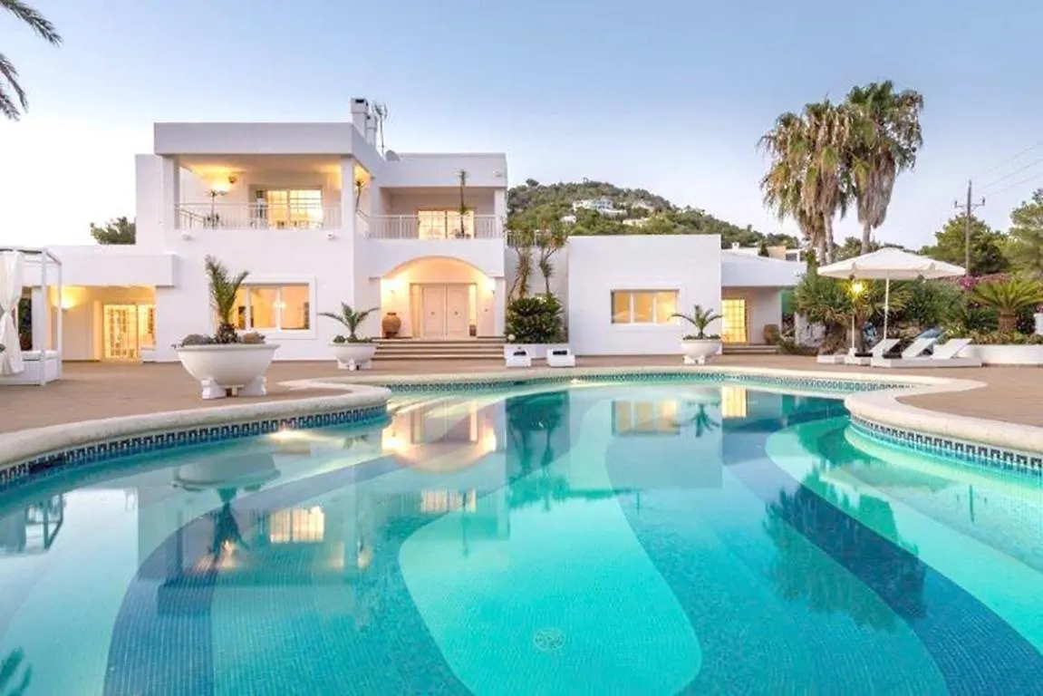 Gorgeous Villa Near Ibiza Centre Santa Eularia des Riu Spain
